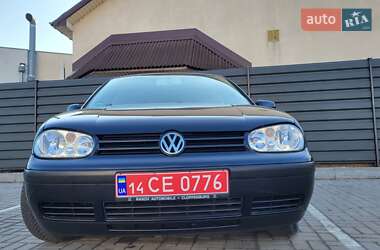 Хетчбек Volkswagen Golf 2003 в Черкасах