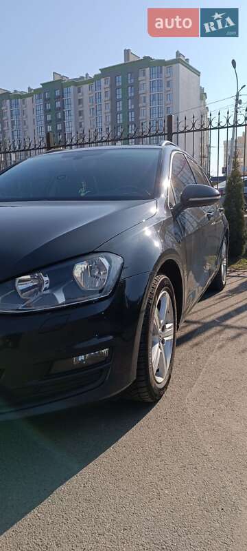 Універсал Volkswagen Golf 2017 в Боярці