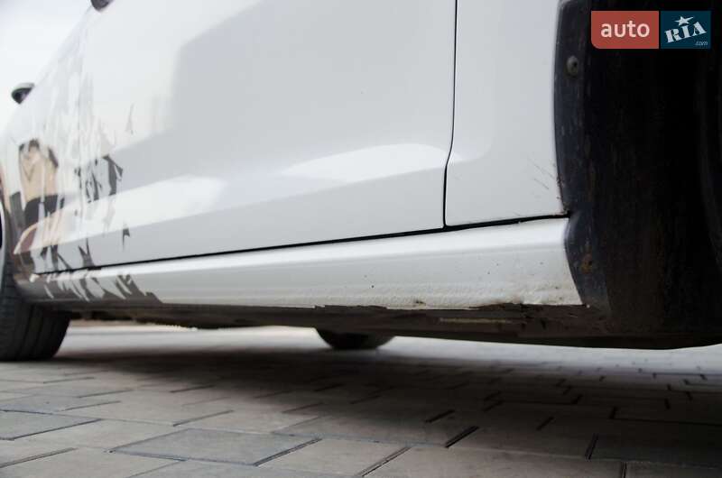 Універсал Volkswagen Golf 2015 в Сарнах