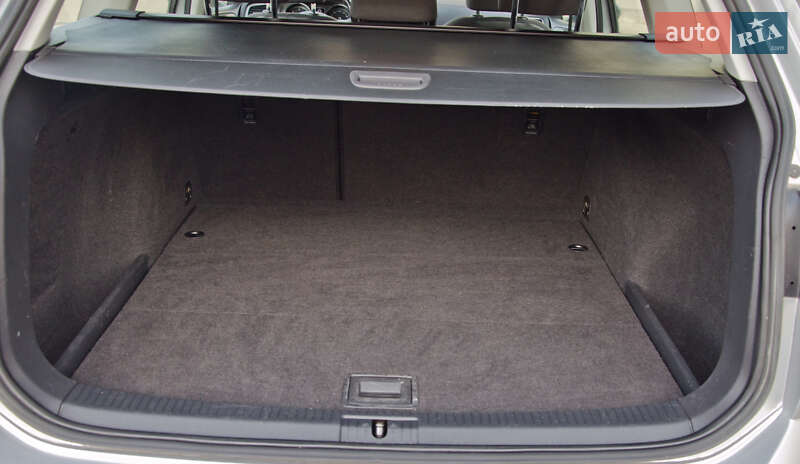 Універсал Volkswagen Golf 2015 в Сарнах