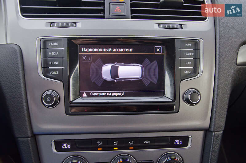 Універсал Volkswagen Golf 2015 в Сарнах