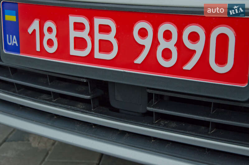 Універсал Volkswagen Golf 2015 в Сарнах