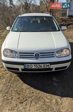 Універсал Volkswagen Golf 2005 в Тернополі