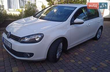 Хэтчбек Volkswagen Golf 2011 в Мукачево