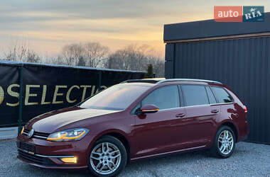 Універсал Volkswagen Golf 2019 в 