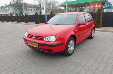 Хетчбек Volkswagen Golf 2003 в Одесі