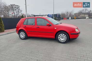 Хетчбек Volkswagen Golf 2003 в Одесі