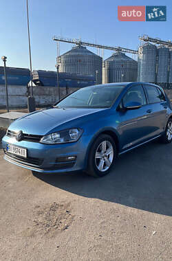 Хэтчбек Volkswagen Golf 2013 в Чутове