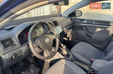 Універсал Volkswagen Golf 2009 в Черкасах