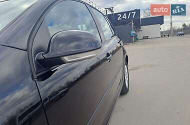 Хэтчбек Volkswagen Golf 2004 в Славуте