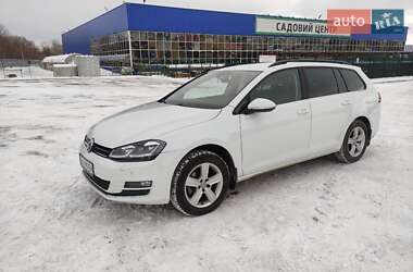 Універсал Volkswagen Golf 2015 в Сумах