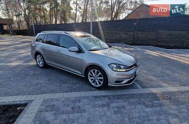 Універсал Volkswagen Golf 2017 в 
