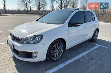 Хетчбек Volkswagen Golf 2011 в Бучі