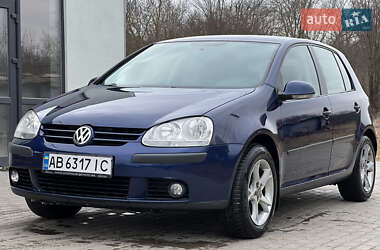 Хэтчбек Volkswagen Golf 2005 в Жмеринке