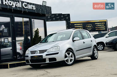 Хетчбек Volkswagen Golf 2004 в Харкові