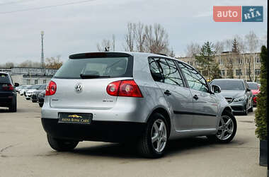 Хетчбек Volkswagen Golf 2004 в Харкові