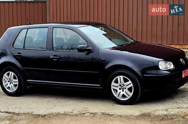 Хетчбек Volkswagen Golf 2002 в Полтаві