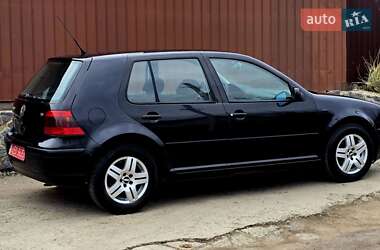 Хетчбек Volkswagen Golf 2002 в Полтаві