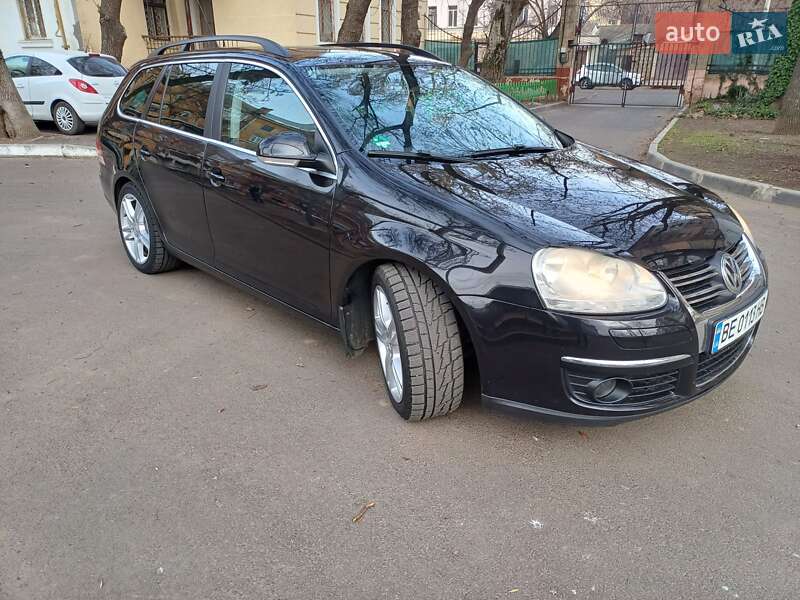 Универсал Volkswagen Golf 2007 в Николаеве