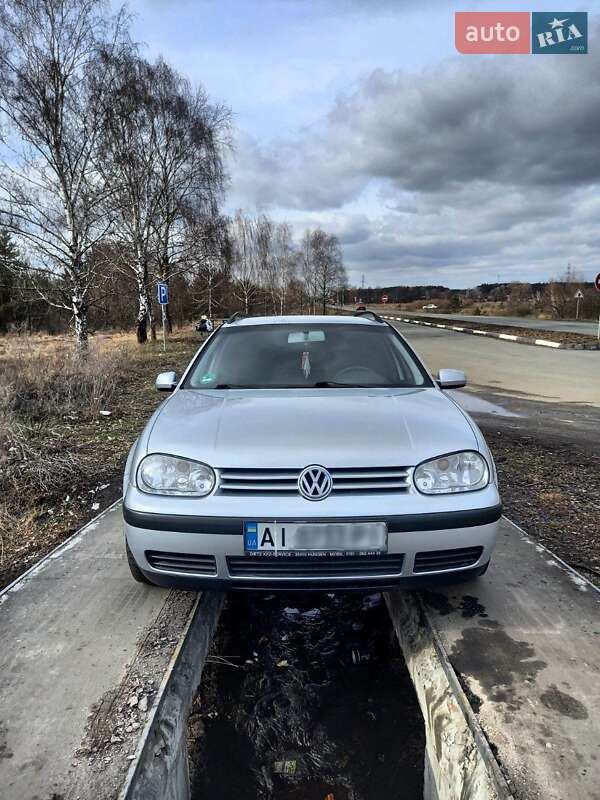 Volkswagen Golf 2001