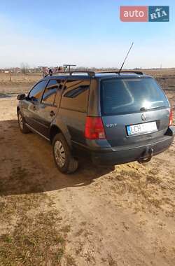 Універсал Volkswagen Golf 2000 в 