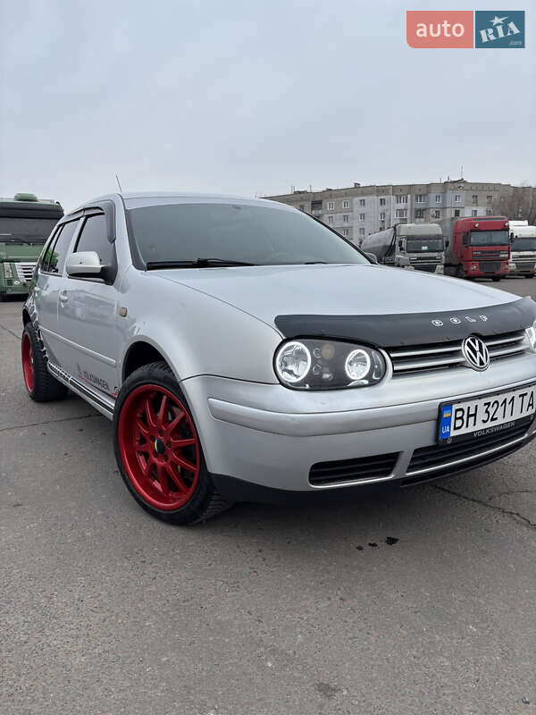 Volkswagen Golf 1999