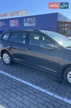 Універсал Volkswagen Golf 2016 в 