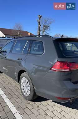 Універсал Volkswagen Golf 2016 в 