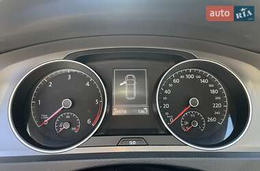 Універсал Volkswagen Golf 2016 в 