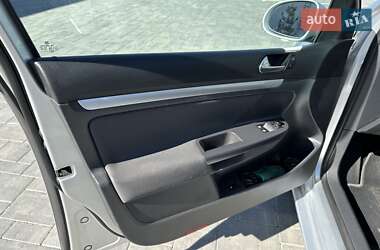 Хэтчбек Volkswagen Golf 2008 в 