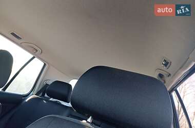 Хэтчбек Volkswagen Golf 2001 в 