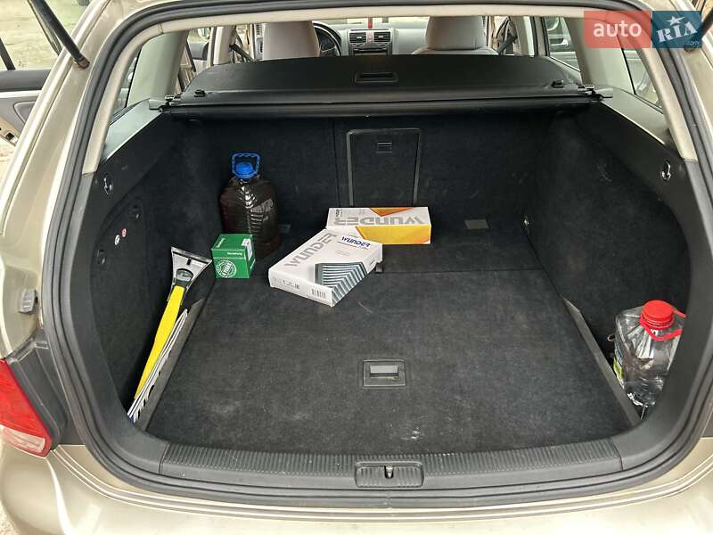 Универсал Volkswagen Golf 2008 в Калуше