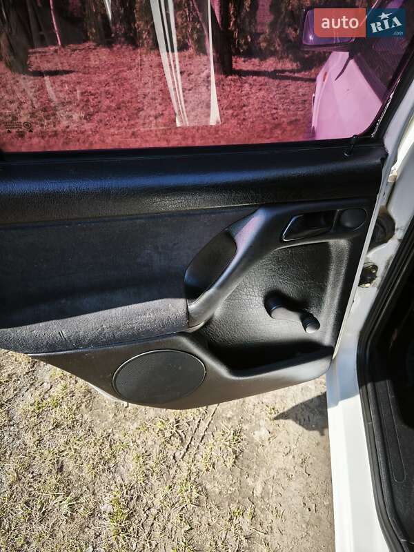 Універсал Volkswagen Golf 1997 в Вінниці