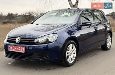 Хетчбек Volkswagen Golf 2010 в Львові