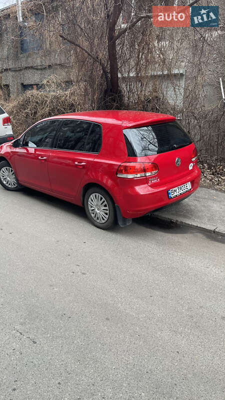 Хэтчбек Volkswagen Golf 2009 в Киеве