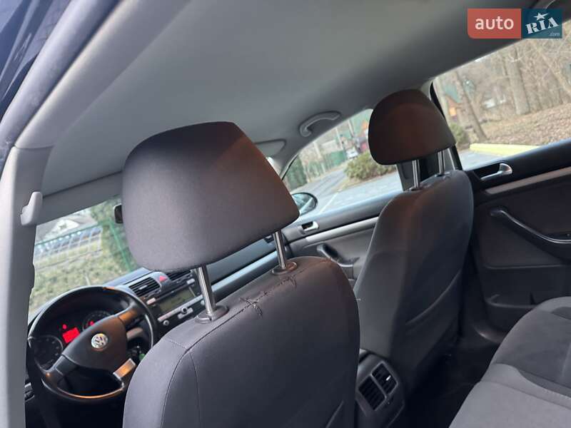 Универсал Volkswagen Golf 2007 в Шепетовке