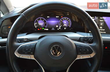 Универсал Volkswagen Golf 2021 в 