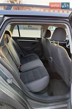 Универсал Volkswagen Golf 2008 в 