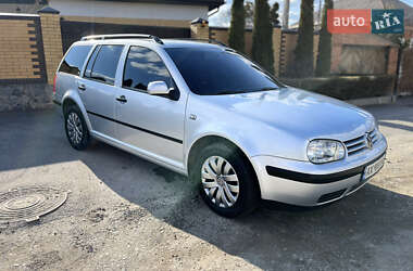 Универсал Volkswagen Golf 2000 в 