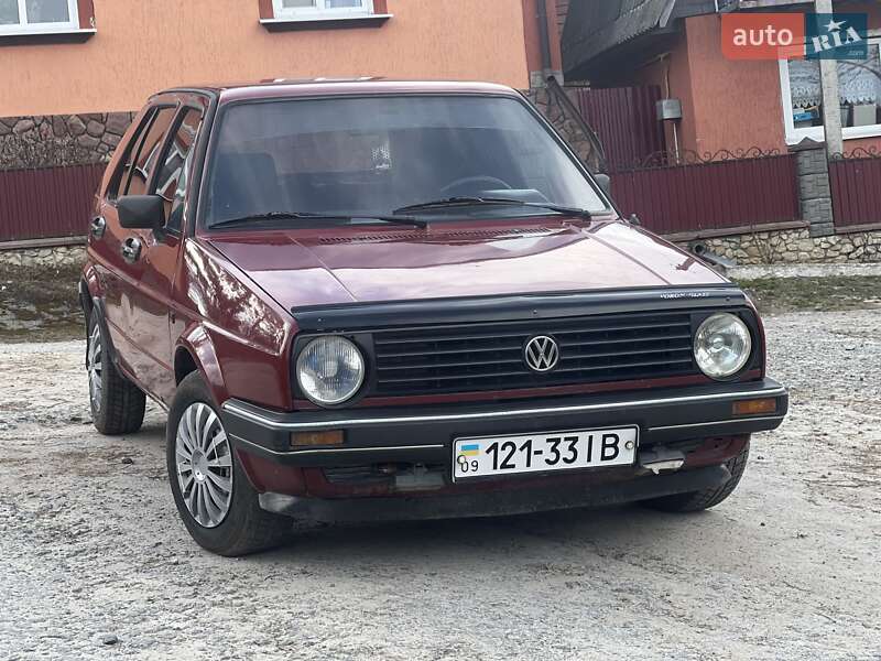 Хэтчбек Volkswagen Golf 1986 в 