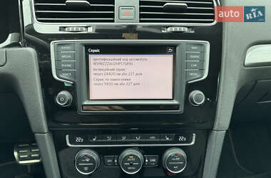 Универсал Volkswagen Golf 2017 в 