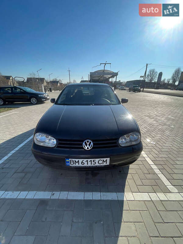 Volkswagen Golf 2000