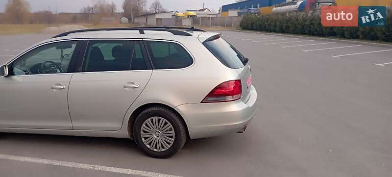 Универсал Volkswagen Golf 2009 в Хмельнике фото 4 Универсал Volkswagen Golf 2009 в Хмельнике