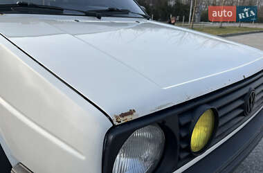 Хэтчбек Volkswagen Golf 1988 в 