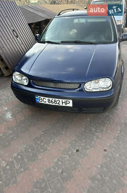 Универсал Volkswagen Golf 2001 в 