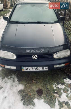 Хэтчбек Volkswagen Golf 1996 в Терновке