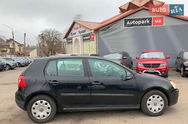 Хэтчбек Volkswagen Golf 2006 в 