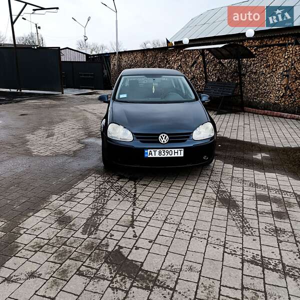 Хетчбек Volkswagen Golf 2007 в 