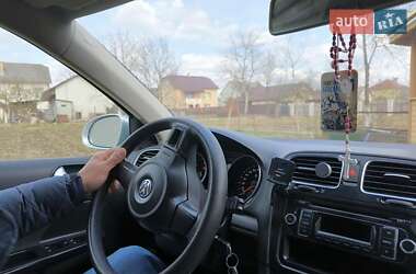Универсал Volkswagen Golf 2012 в 