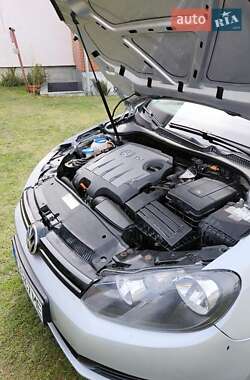 Универсал Volkswagen Golf 2012 в 